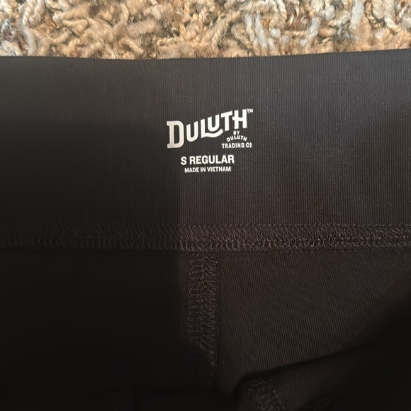 Duluth Trading Co Wide Leg Crop Leggings - Picture 3 of 5